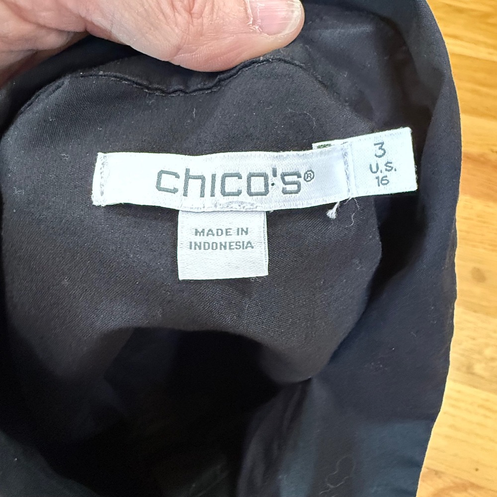 Chicos Black Ruched Puff Sleeve Button Down Shirt Poplin Stretch Size 3 US 16 - Picture 3 of 5